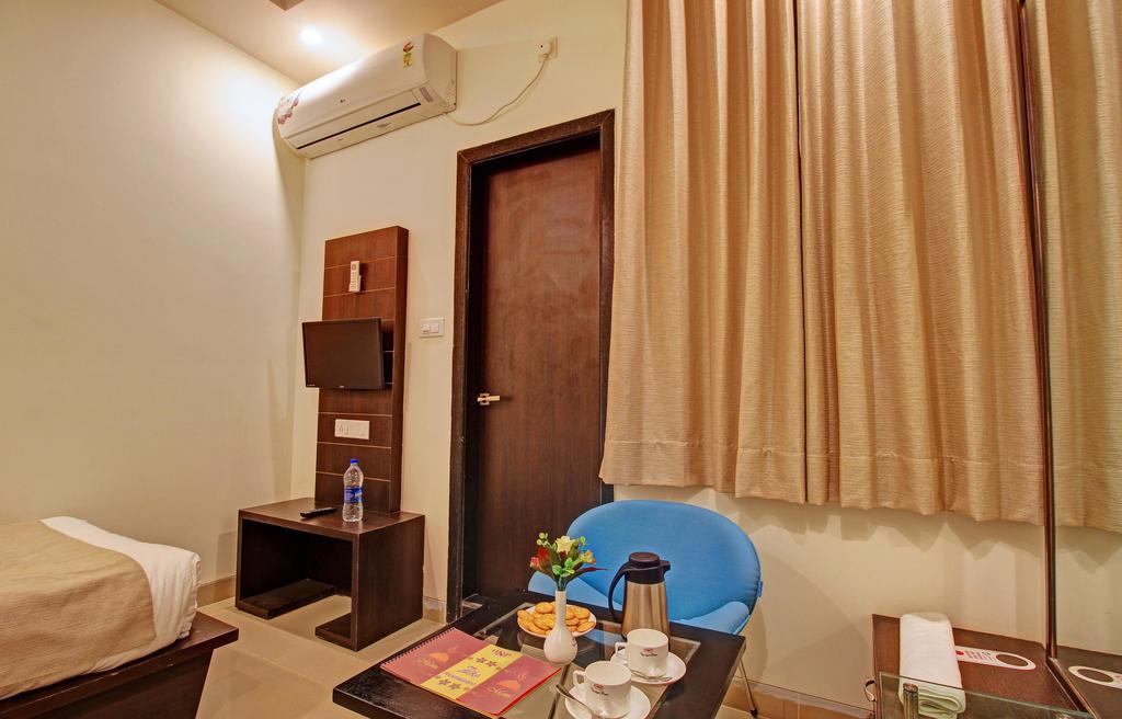 Hotel Nawalgarh Plaza Номер фото