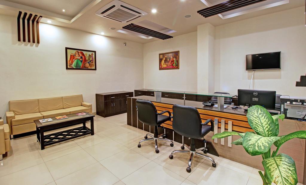 Hotel Nawalgarh Plaza Екстер'єр фото